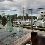 Apartmán Driemaster, Stijlvol Met Uitzicht Op Jachthaven En Prive Parking, Centrum *