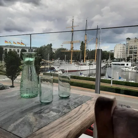 דירה Driemaster, Stijlvol Met Uitzicht Op Jachthaven En Prive Parking, Centrum *